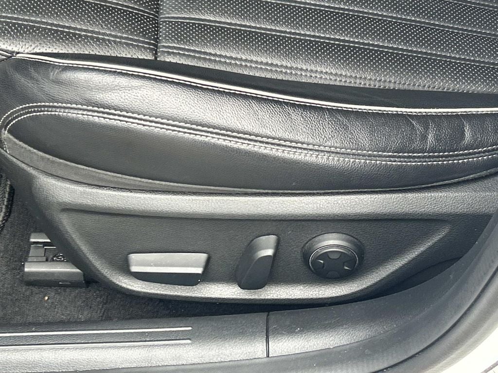 2022 Genesis G70 3.3T
