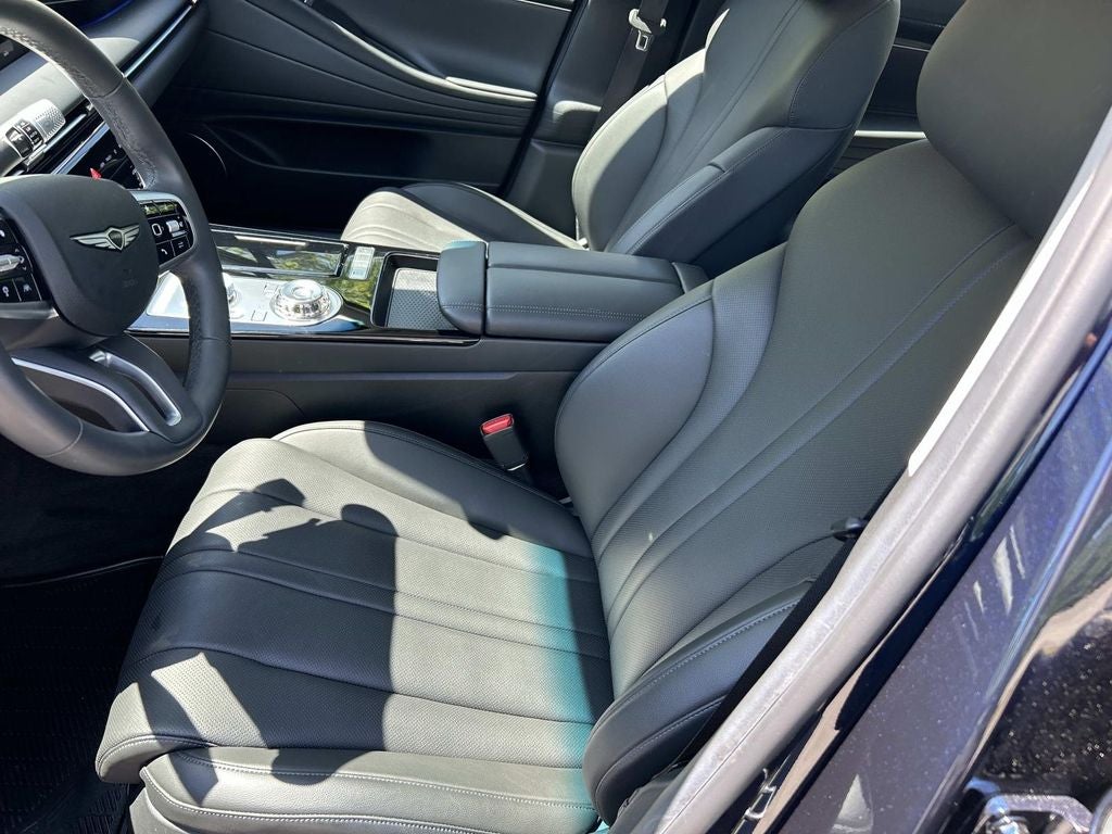 2025 Genesis G80 2.5T