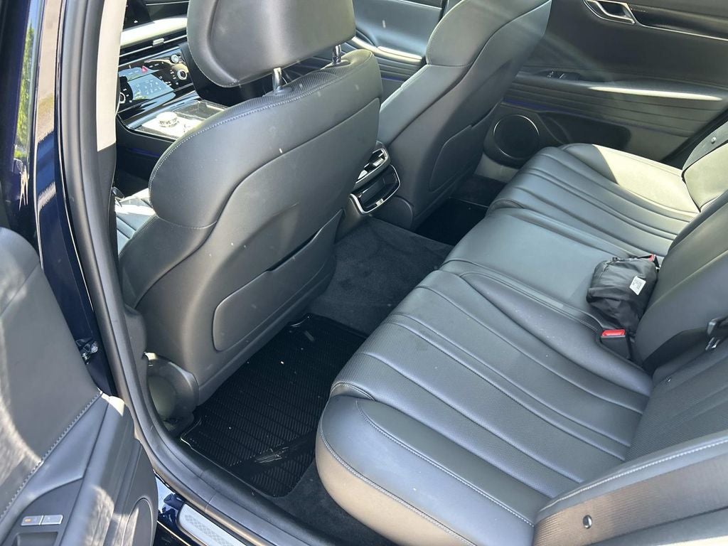 2025 Genesis G80 2.5T