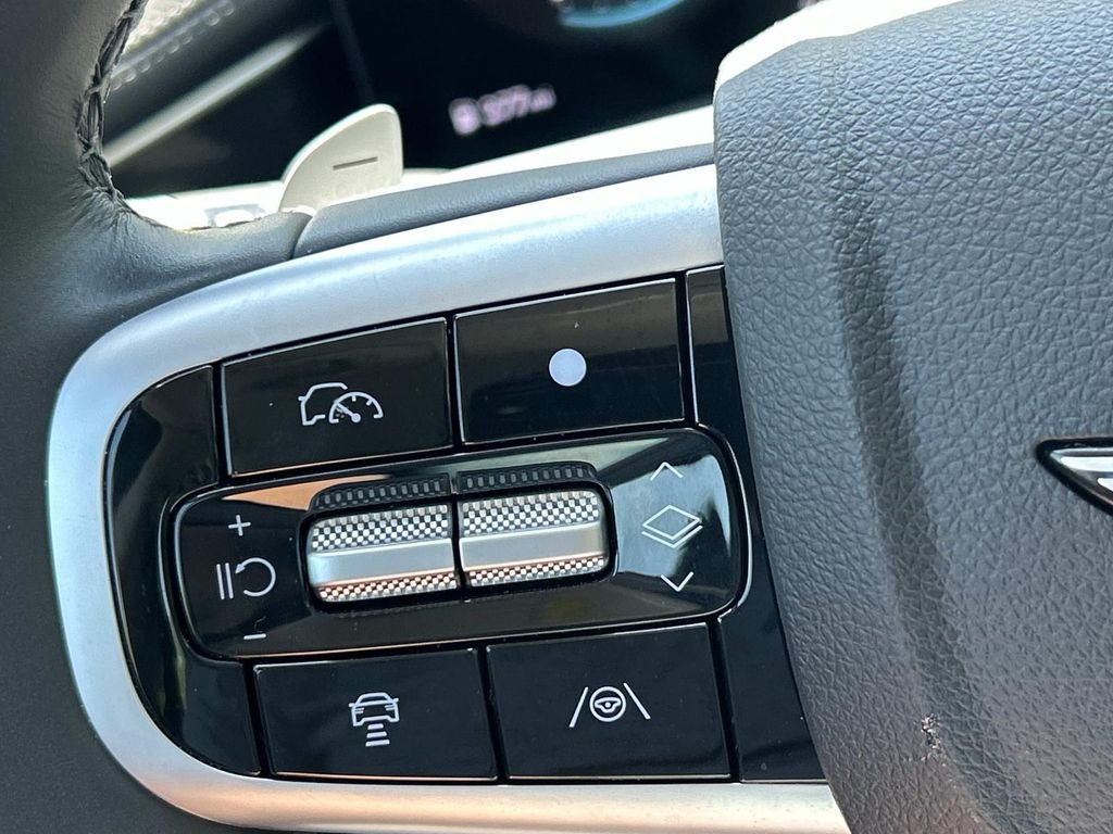 2025 Genesis G80 2.5T