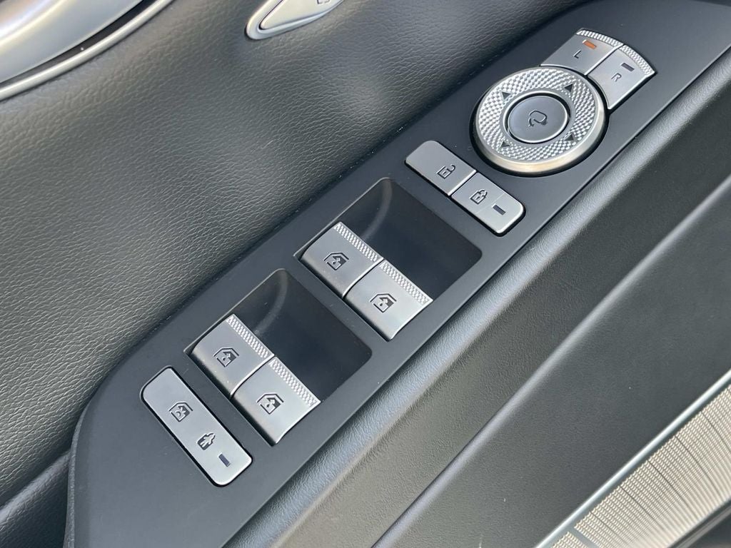 2022 Genesis G80 2.5T
