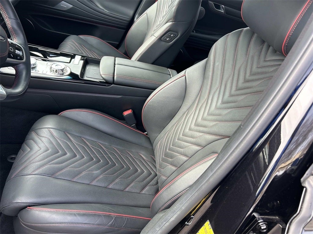 2025 Genesis G80 2.5T Sport Prestige