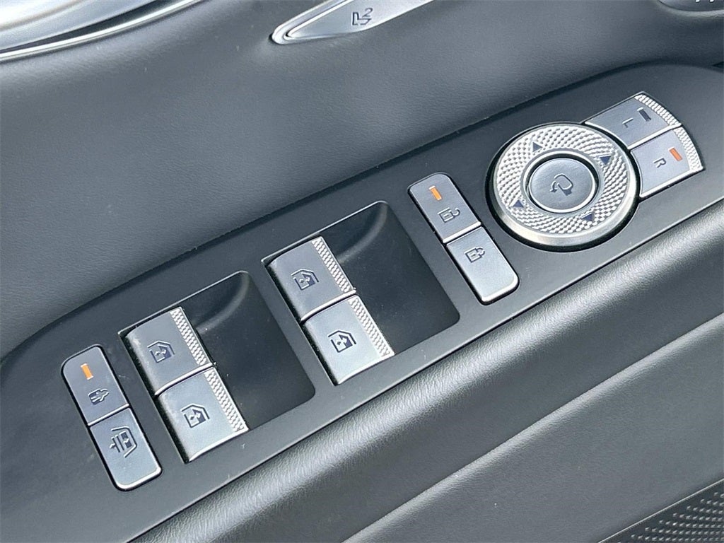 2025 Genesis G80 2.5T Sport Prestige