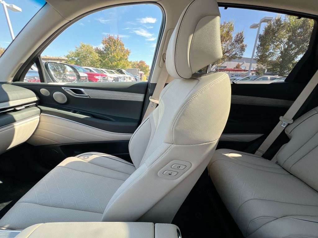 2025 Genesis GV80 Advanced