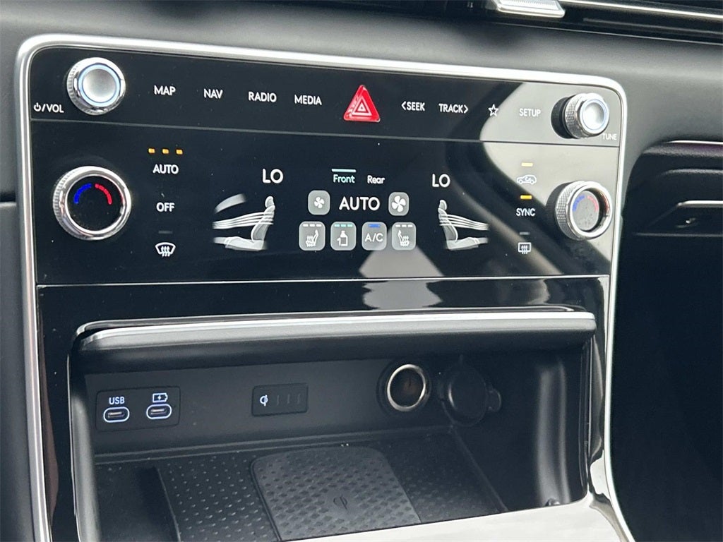 2025 Genesis GV80 Standard