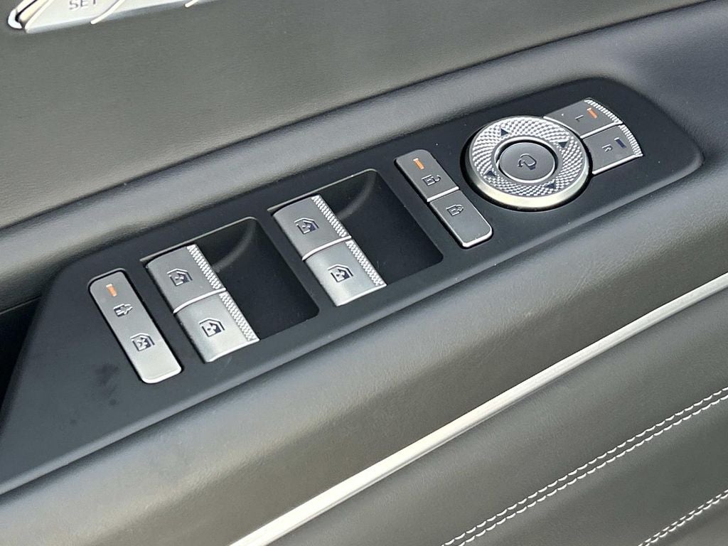 2025 Genesis GV80 2.5T Standard