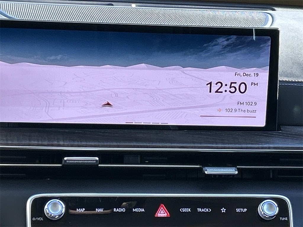 2025 Genesis GV80 Select