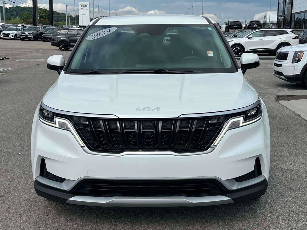 2024 Kia Carnival LX