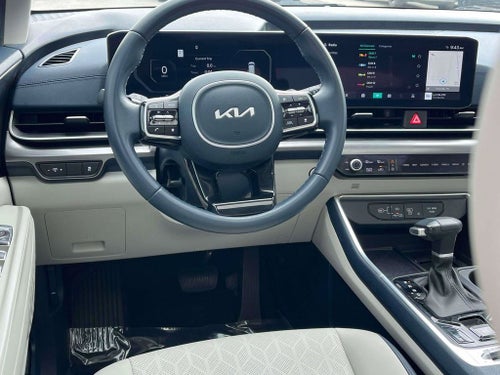 2025 Kia Carnival SX