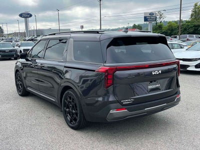 2025 Kia Carnival SX