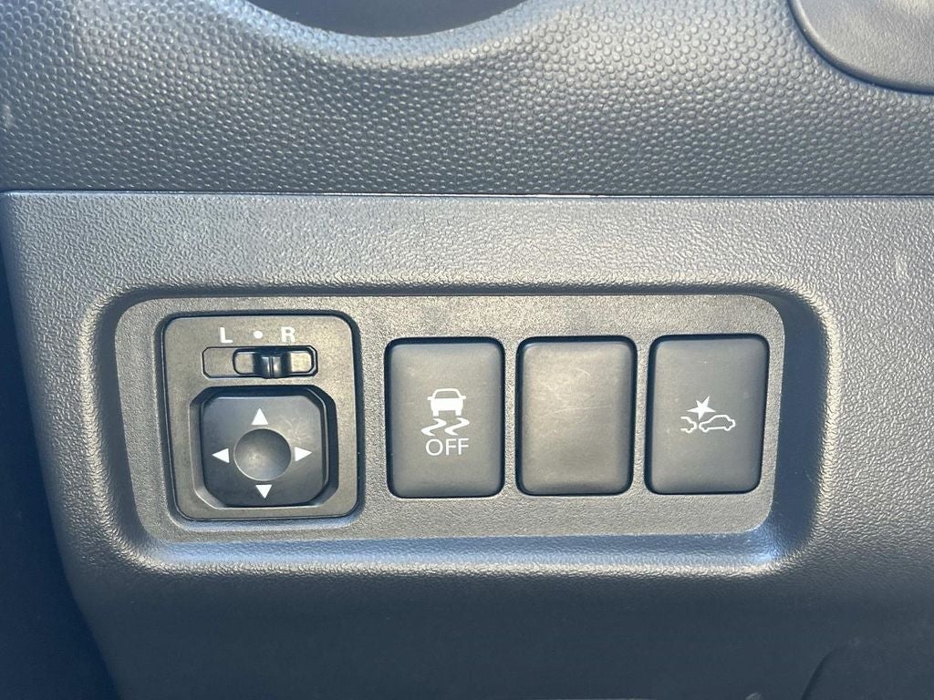 2024 Mitsubishi Mirage LE