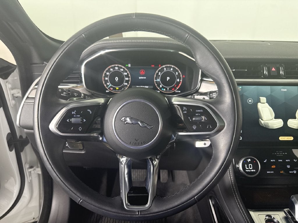 2024 Jaguar F-PACE P250 R-Dynamic S