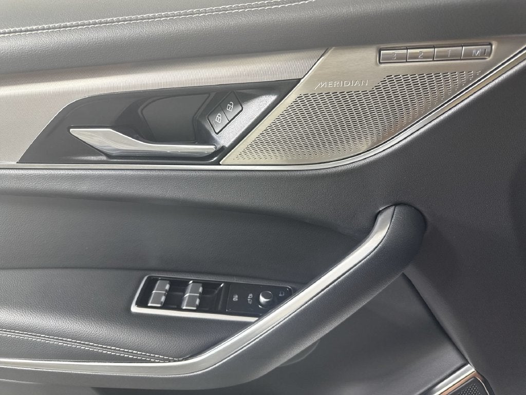 2024 Jaguar F-PACE P250 R-Dynamic S