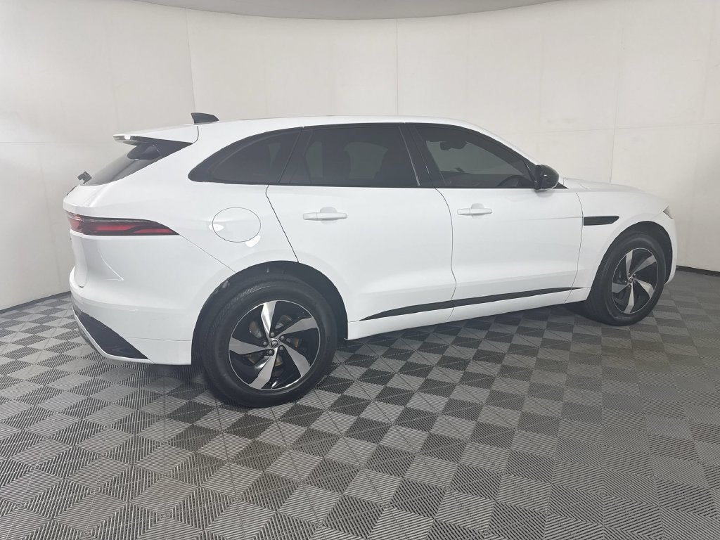 2024 Jaguar F-PACE P250 R-Dynamic S