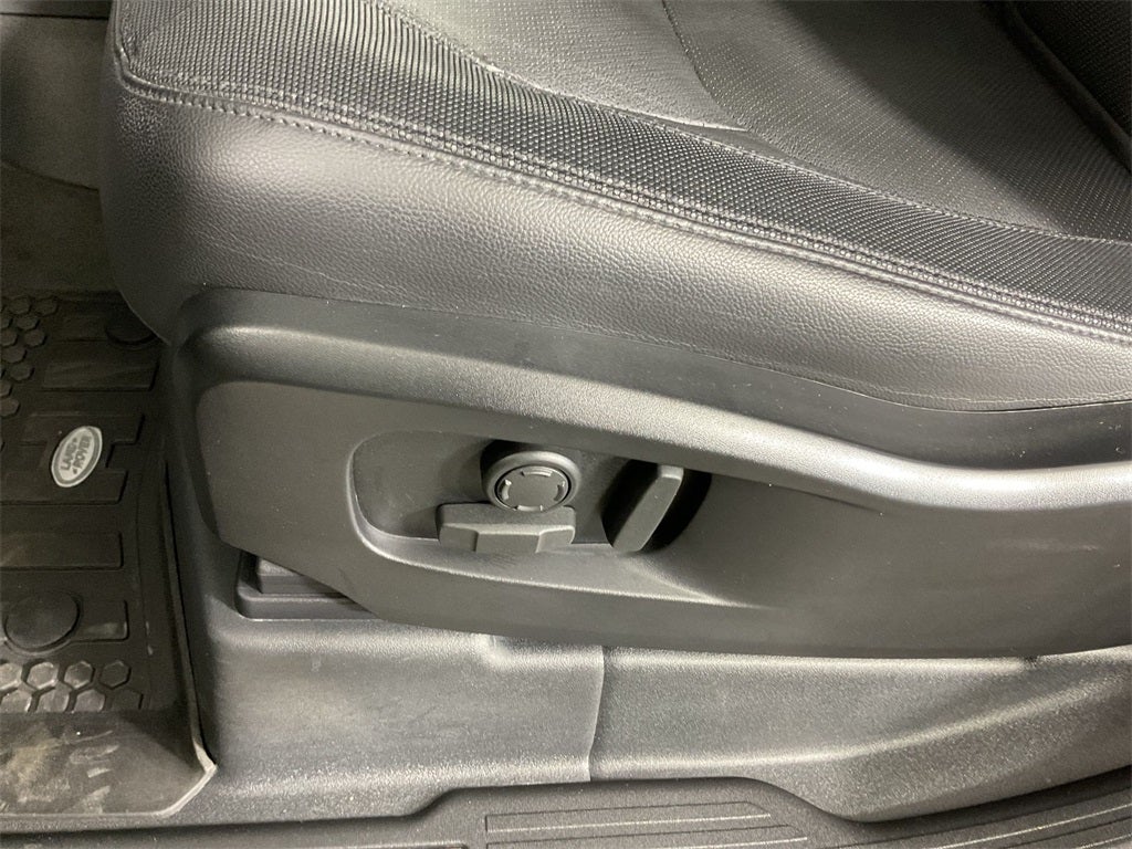 2023 Land Rover Defender 90 X-Dynamic SE