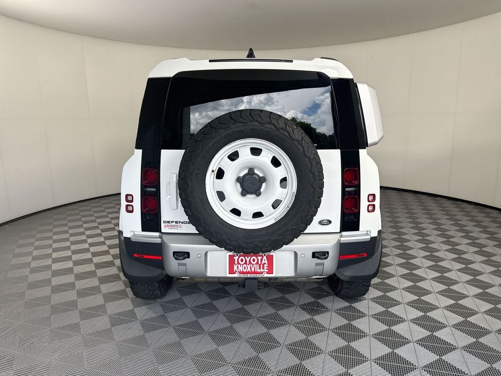 2022 Land Rover Defender 110 S