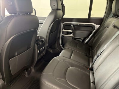 2023 Land Rover Defender 110 SE