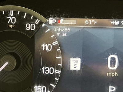 2023 Land Rover Defender 110 SE