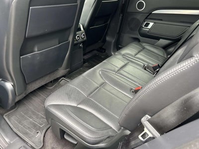 2020 Land Rover Discovery Landmark Edition