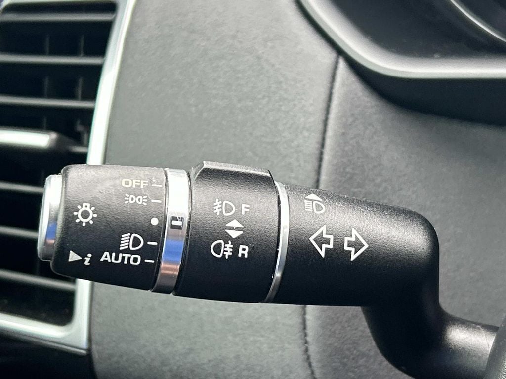 2020 Land Rover Discovery Landmark Edition