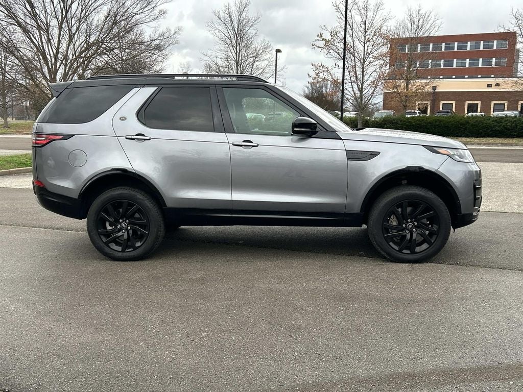 2020 Land Rover Discovery Landmark Edition