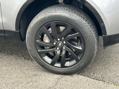 2020 Land Rover Discovery Landmark Edition