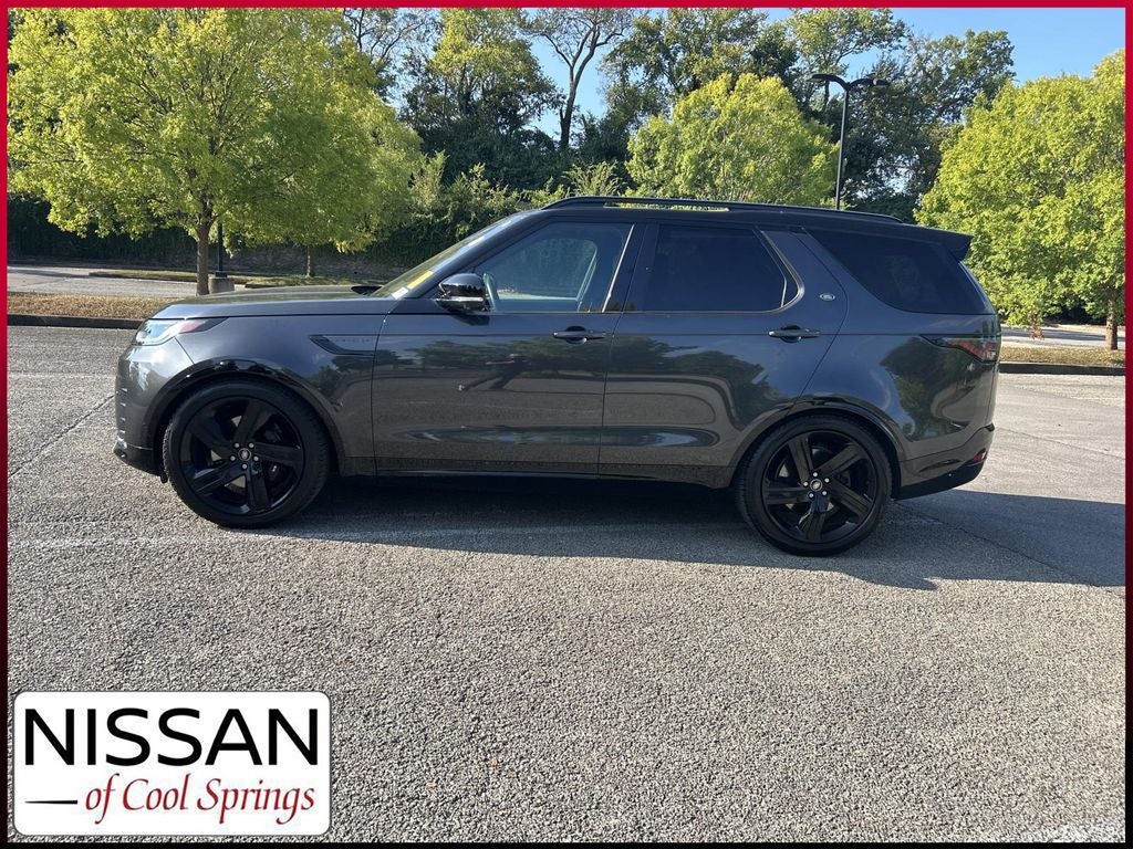 2023 Land Rover Discovery Metropolitan Edition