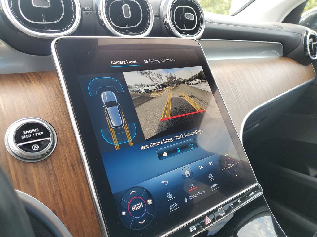 2024 Mercedes-Benz GLC 300 GLC 300