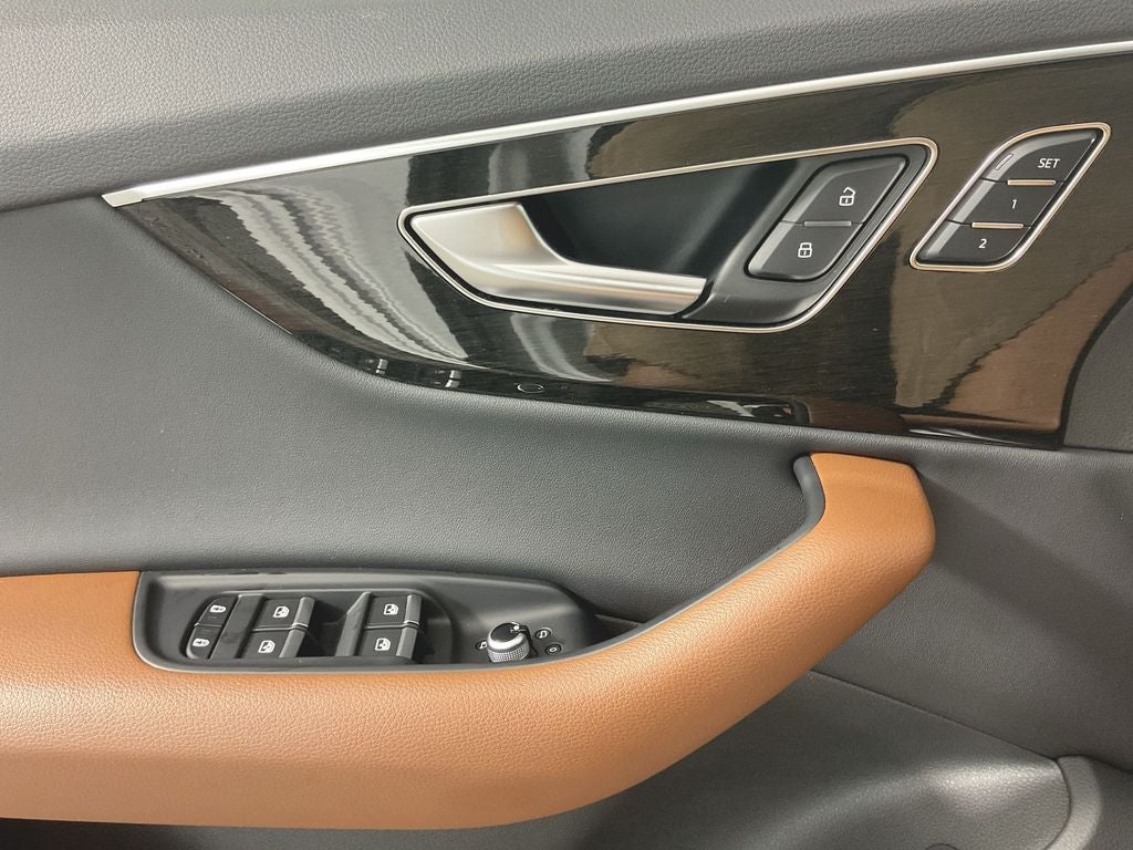 2023 Audi Q7 55 Premium quattro