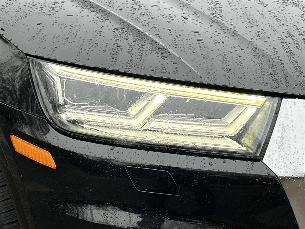 2020 Audi Q5 Premium Plus