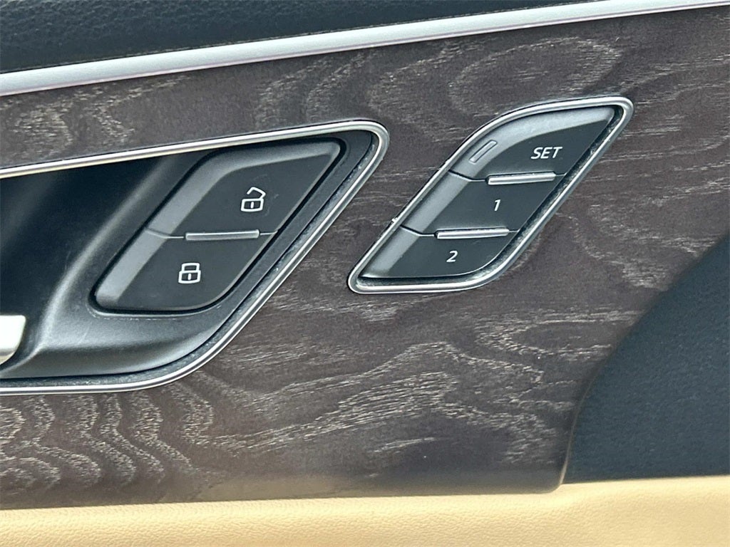 2019 Audi Q8 Premium Plus