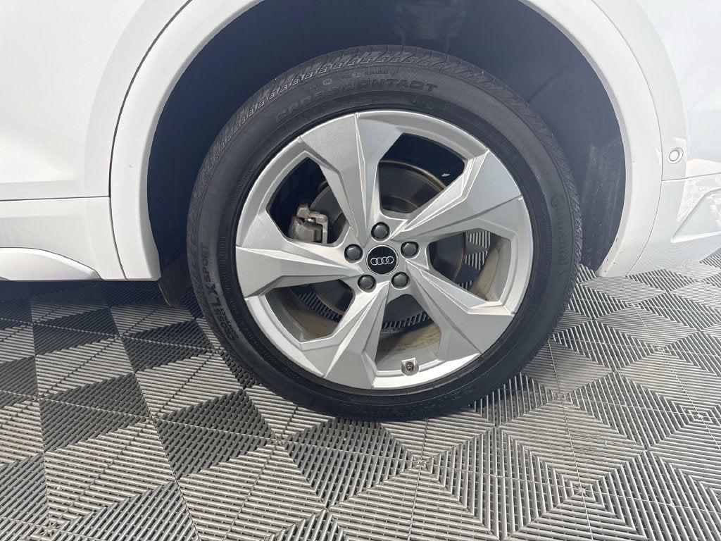 2024 Audi Q5 45 S line Prestige quattro