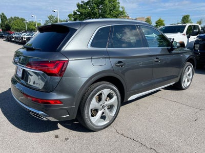 2022 Audi Q5 S line Prestige