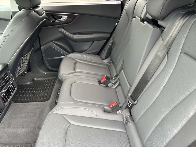 2023 Audi Q8 55 Prestige quattro