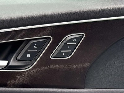 2023 Audi Q8 55 Prestige quattro
