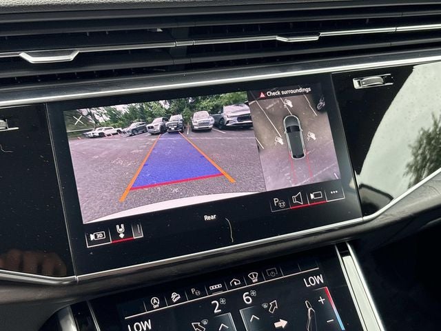 2023 Audi Q8 55 Prestige quattro
