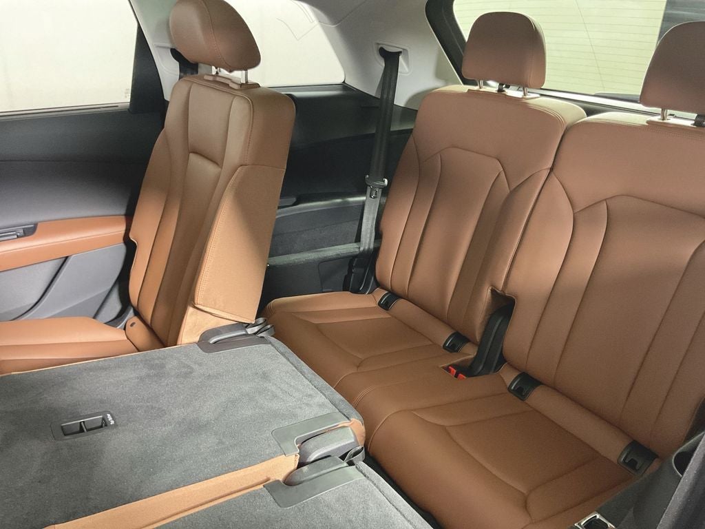 2022 Audi Q7 55 Prestige quattro