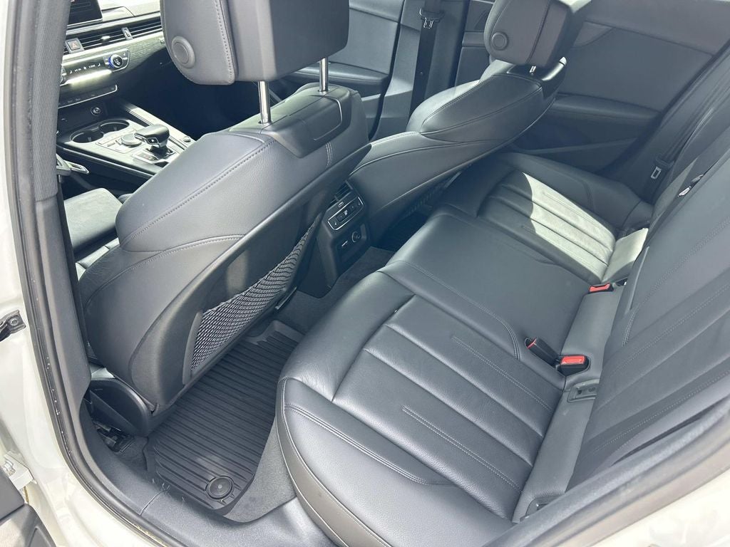 2019 Audi A4 Premium Plus