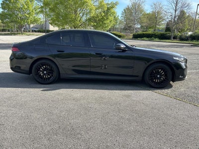 2024 BMW 5 Series 530i