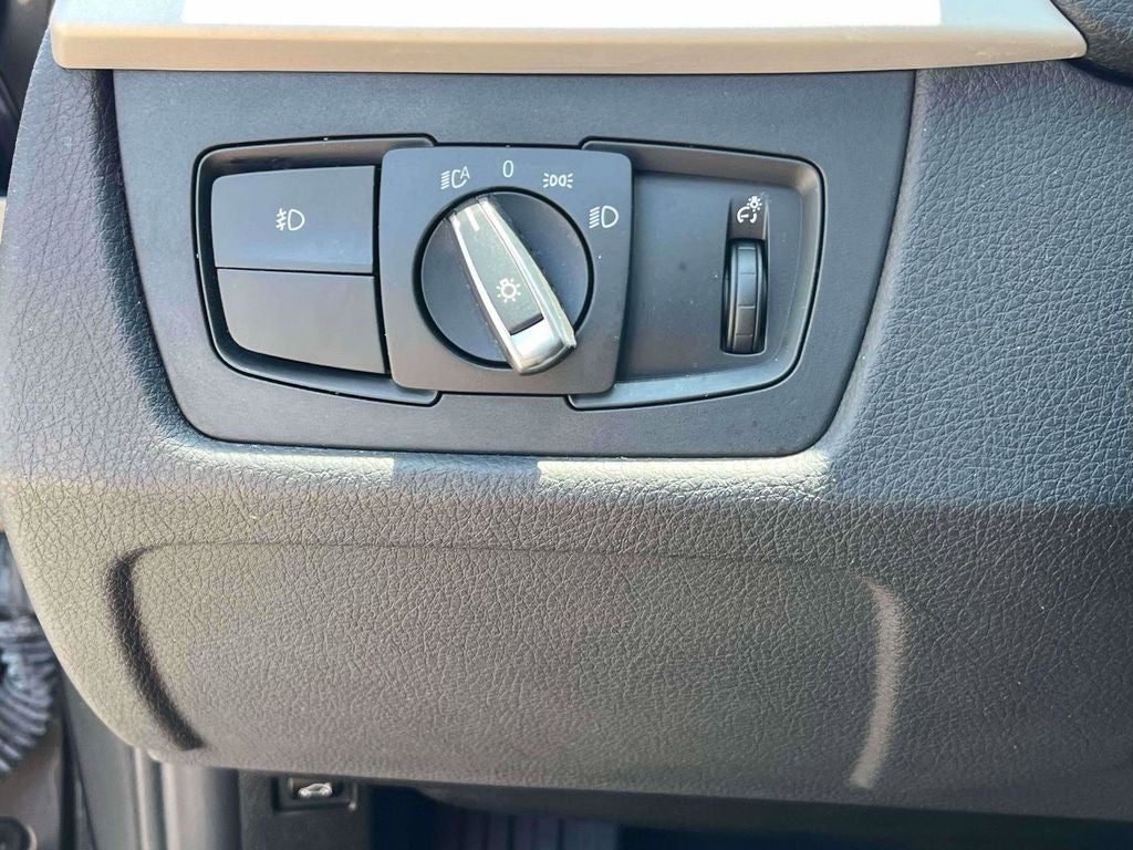 2018 BMW 3 Series 320i