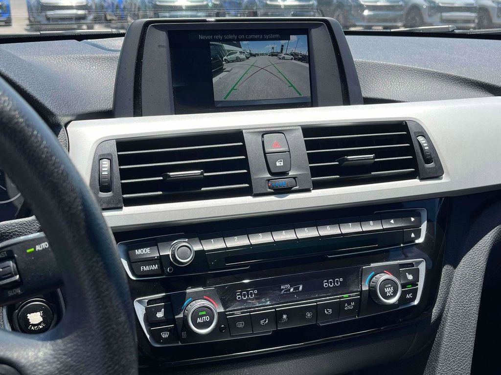 2018 BMW 3 Series 320i