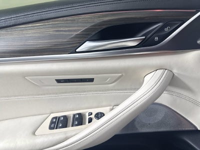 2019 BMW 5 Series M550i xDrive