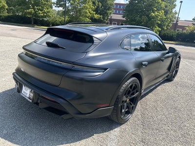 2022 Porsche Taycan Turbo