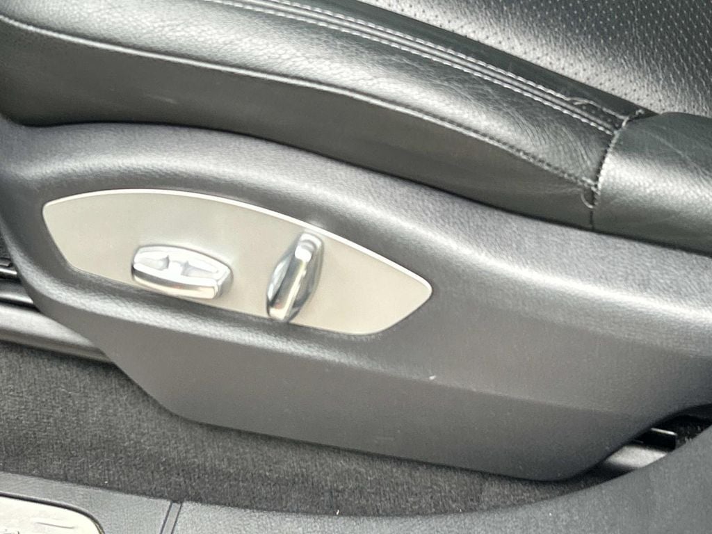 2014 Porsche Cayenne Platinum Edition