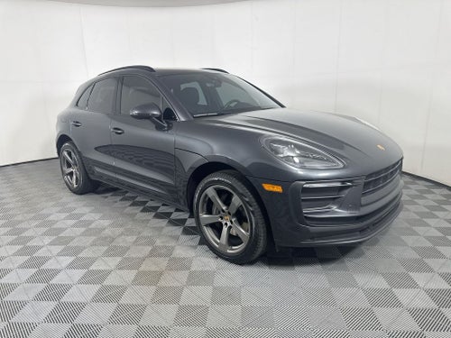 2022 Porsche Macan Base