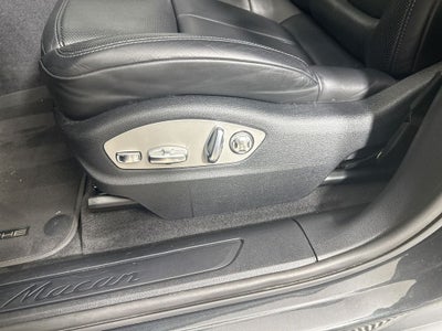 2022 Porsche Macan Base