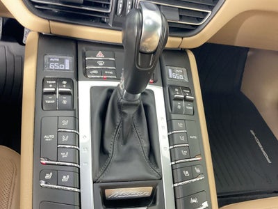 2019 Porsche Macan Base