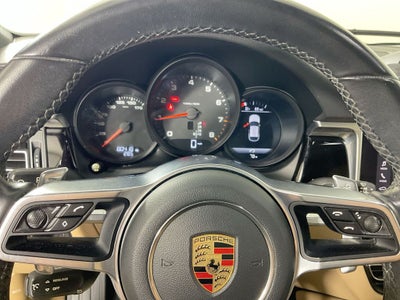 2019 Porsche Macan Base