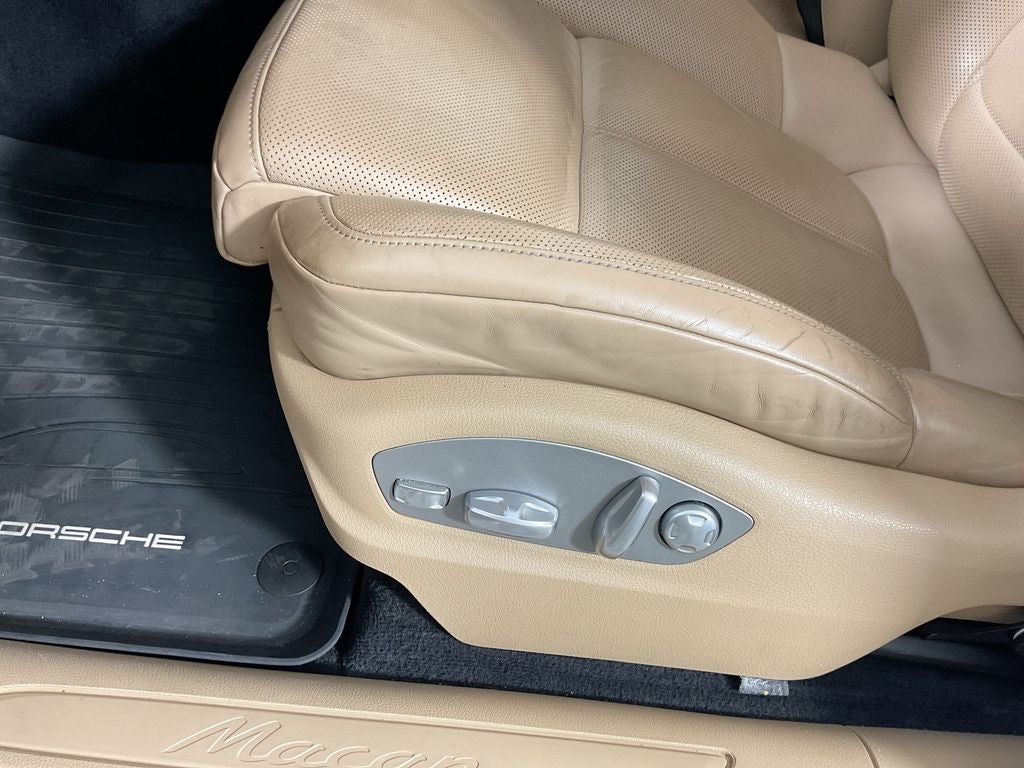 2019 Porsche Macan Base