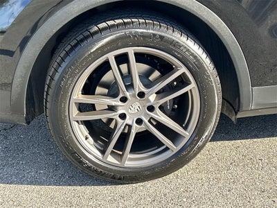 2020 Porsche Cayenne Base